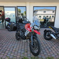 Triumph tiger 800 xca full depotenziata