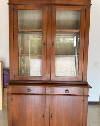 Credenza con vetrina arte povera