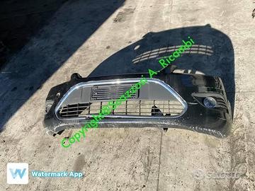 Paraurti anteriore Ford Focus anno 2008 Fi