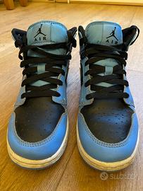 Nike Air Jordan 1