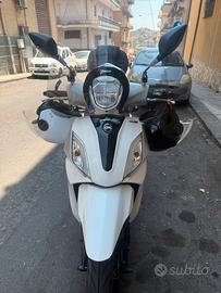 Sym St200 Scooter