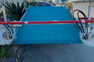 RACCOGLITRICE DE PIETRI