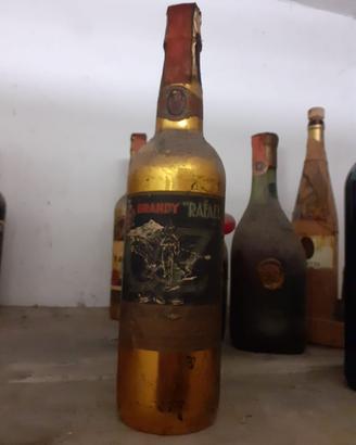 Bottiglia Vintage Brandy Rafael Dorata