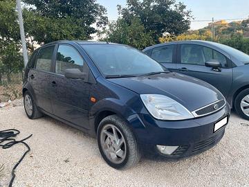 Ford Fiesta 1.4 TDCi 5p. Ghia - 2005