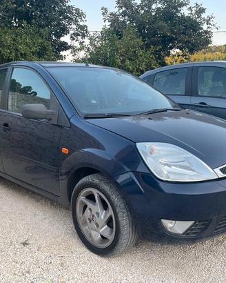 Ford Fiesta 1.4 TDCi 5p. Ghia - 2005