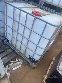 Fusto cubo recipiente acqua 1000 litri