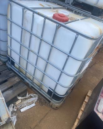 Fusto cubo recipiente acqua 1000 litri