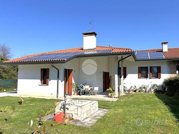 PORZIONE DI BIFAMILIARE A QUINTO DI TREVISO