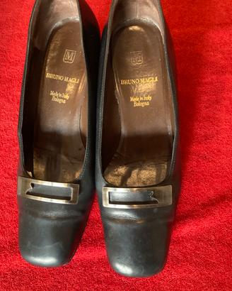 Scarpe chiuse Bruno Magli