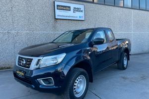 Nissan Navara 2.3 dCi 4WD King Cab Acenta