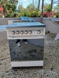 cucina a gas con forno