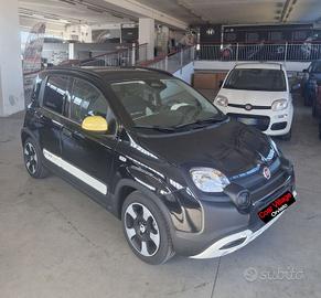 FIAT Panda 1.0 FireFly 70cv S&S Hybrid Pandin...