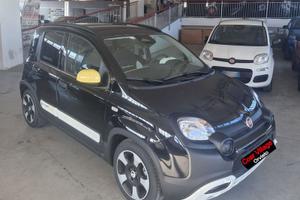 FIAT Panda 1.0 FireFly 70cv S&S Hybrid Pandin...