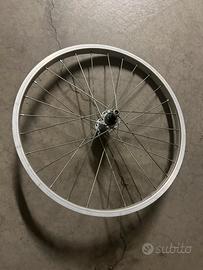 Ruota anteriore 20”