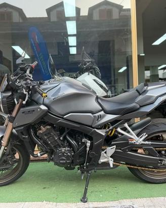 Honda CB 650 R tua a soli 56€!