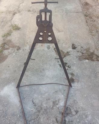cavalletto/morsa per idraulico
