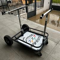 Carrello porta kart piu pezzi di ricambio otk