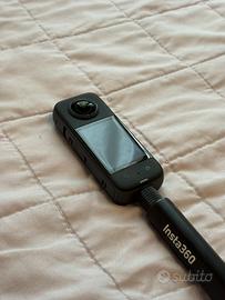 Insta 360 X3 + Insta 360 selfie stick GARANZIA