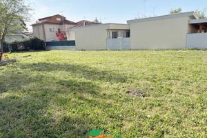 Terreno di 800 m² a Monfalcone