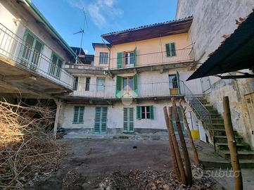 CASA SEMINDIPENDENTE A GASSINO TORINESE