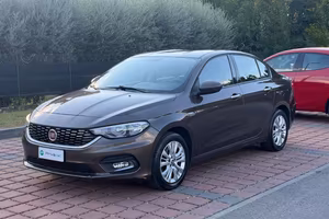 FIAT Tipo 1.4 4 porte Lounge