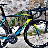Giant Propel Advance carbon 