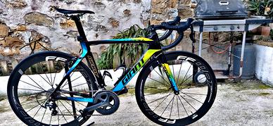 Giant Propel Advance carbon 