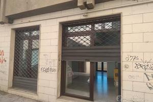 Locale in centro a potenza