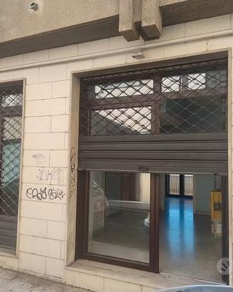 Locale in centro a potenza