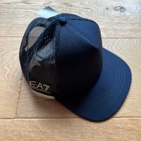 Cappello con visiera
