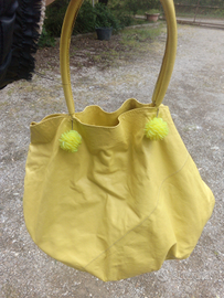 Borsa gialla artigianale Fendi