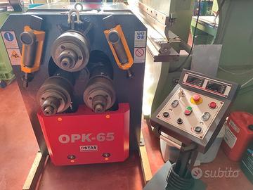 Centinatrice curvaprofilati curvatrice