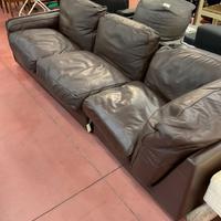 Divano in pelle Frau