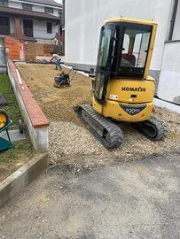 Miniescavatore komatsu 25 quintali