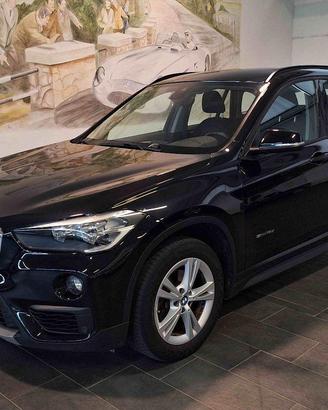BMW X1 sDrive18d Business - AUTOMATICA + PAD -