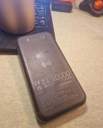 Powerbank mophie nero da 10000mah