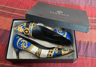 tacchi bassi Versace
