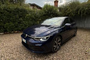 Golf 8 R line