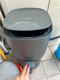 Due bidoncini per spazzatura