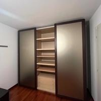 Camera da letto/armadio/cassettiera/comodini