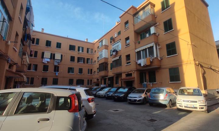 Bari (Libertà). Libero trilocale accessoriato