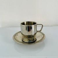 Set di tazzine e piattini in acciaio inox