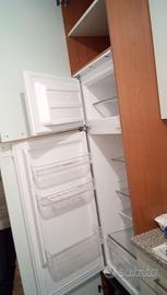 FRIGORIFERO INDESIT NUOVO CON MOBILE AD INCASSO