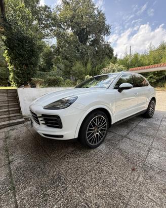 Porsche cayenne 3.0 V6
