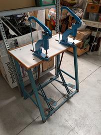 Pressa per bottoni a pedale + torchietto + bottoni