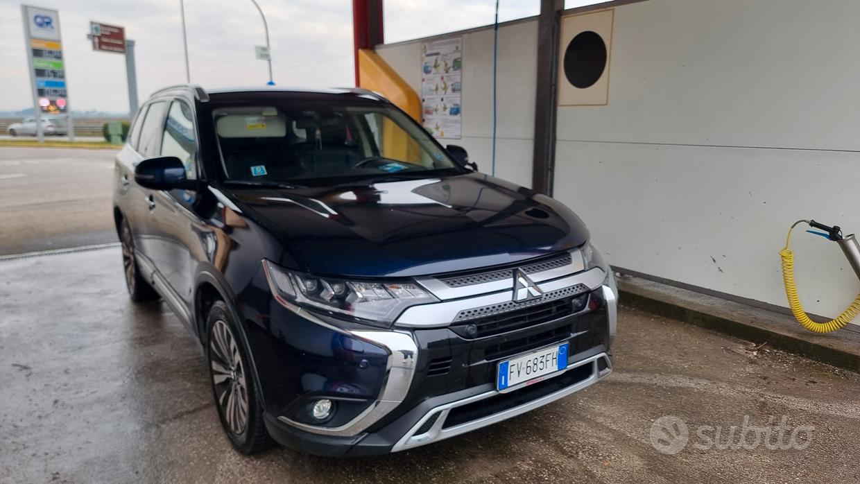 MITSUBISHI Outlander 3ª serie