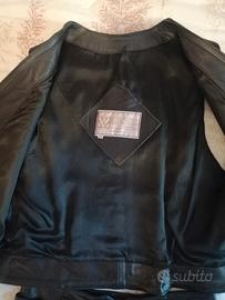 smanicato e mini gonna in pelle+gonna pelle