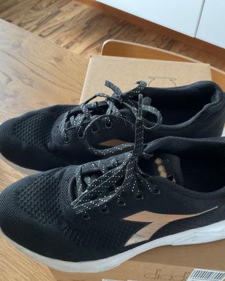 Scarpe da ginnastica Diadora  nere
