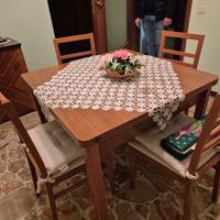 Tavolo cucina estensibile con 4 sedie