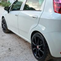 cerchi in lega da 17 per grande punto 